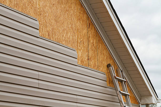 24/7 Emergency Vinyl Siding experts in Cleves, OH
